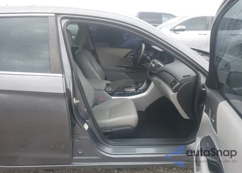 2014 Honda Accord Lx z USA, uszkodzony, nr VIN 1HGCR2F37EA267171